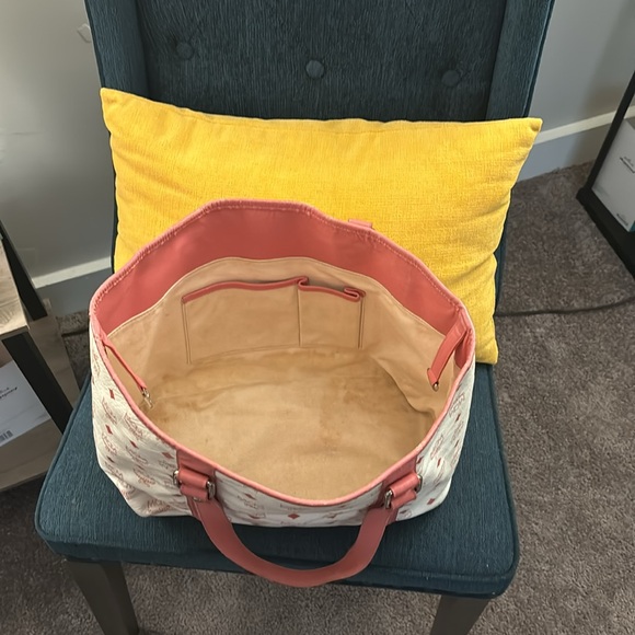 MCM tote - Picture 6 of 12